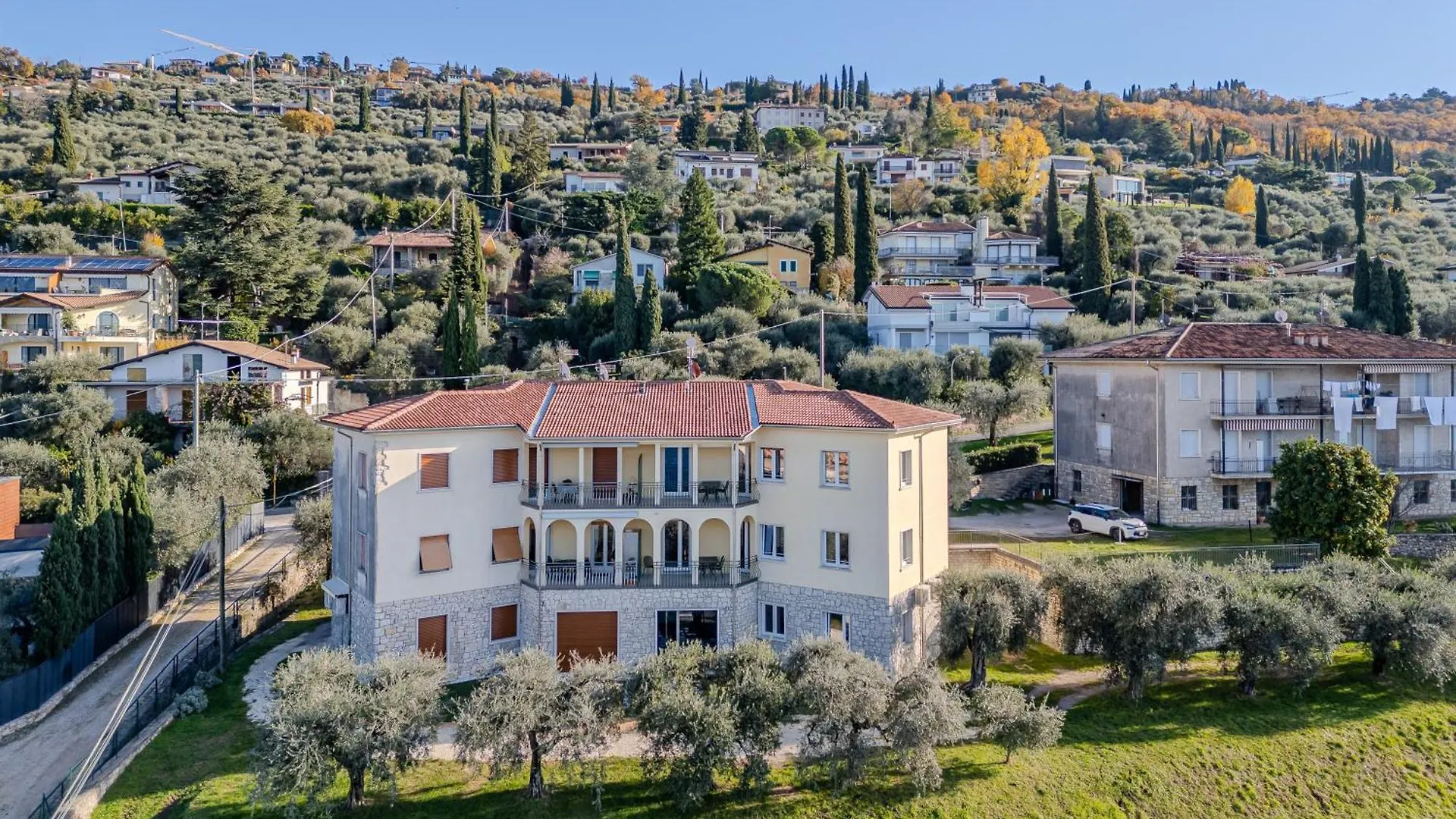 Santa Croce Apartments 托里德尔贝纳科