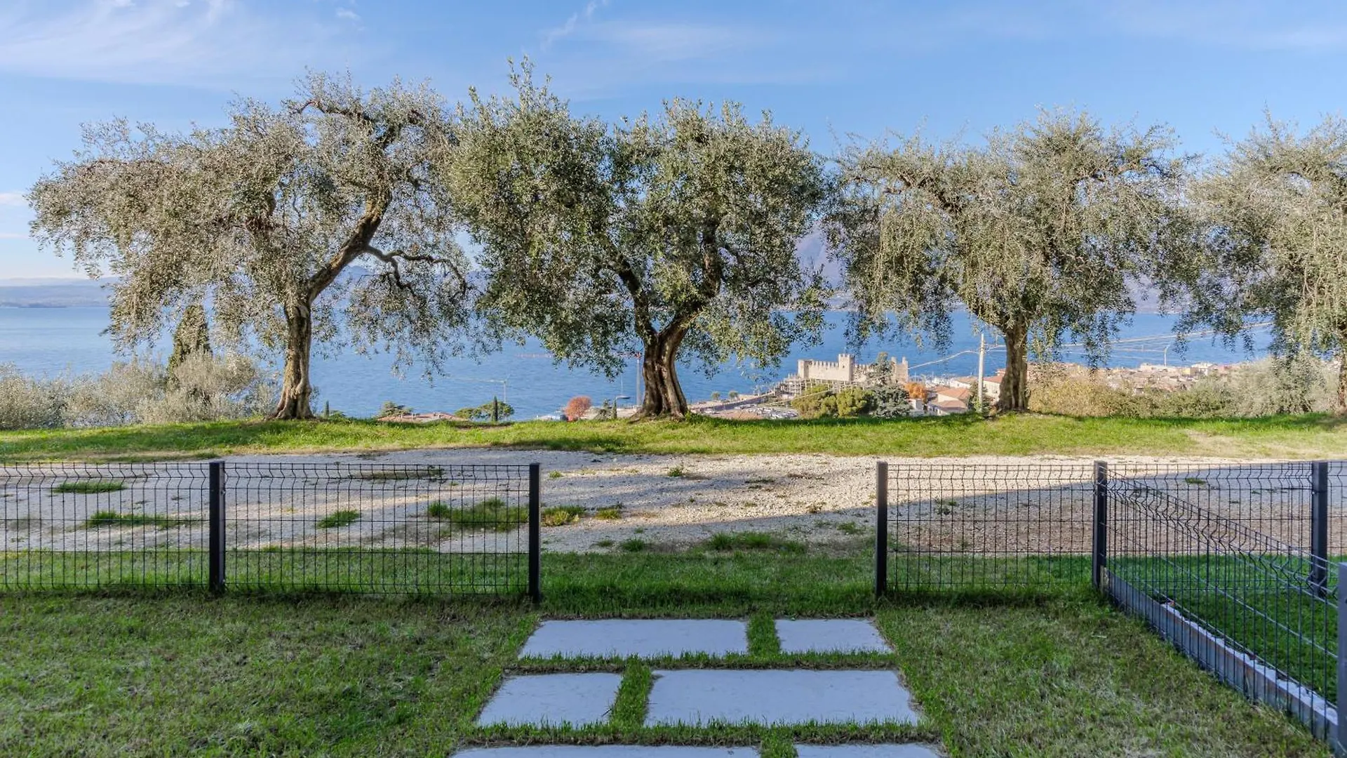 Santa Croce Apartments 托里德尔贝纳科
